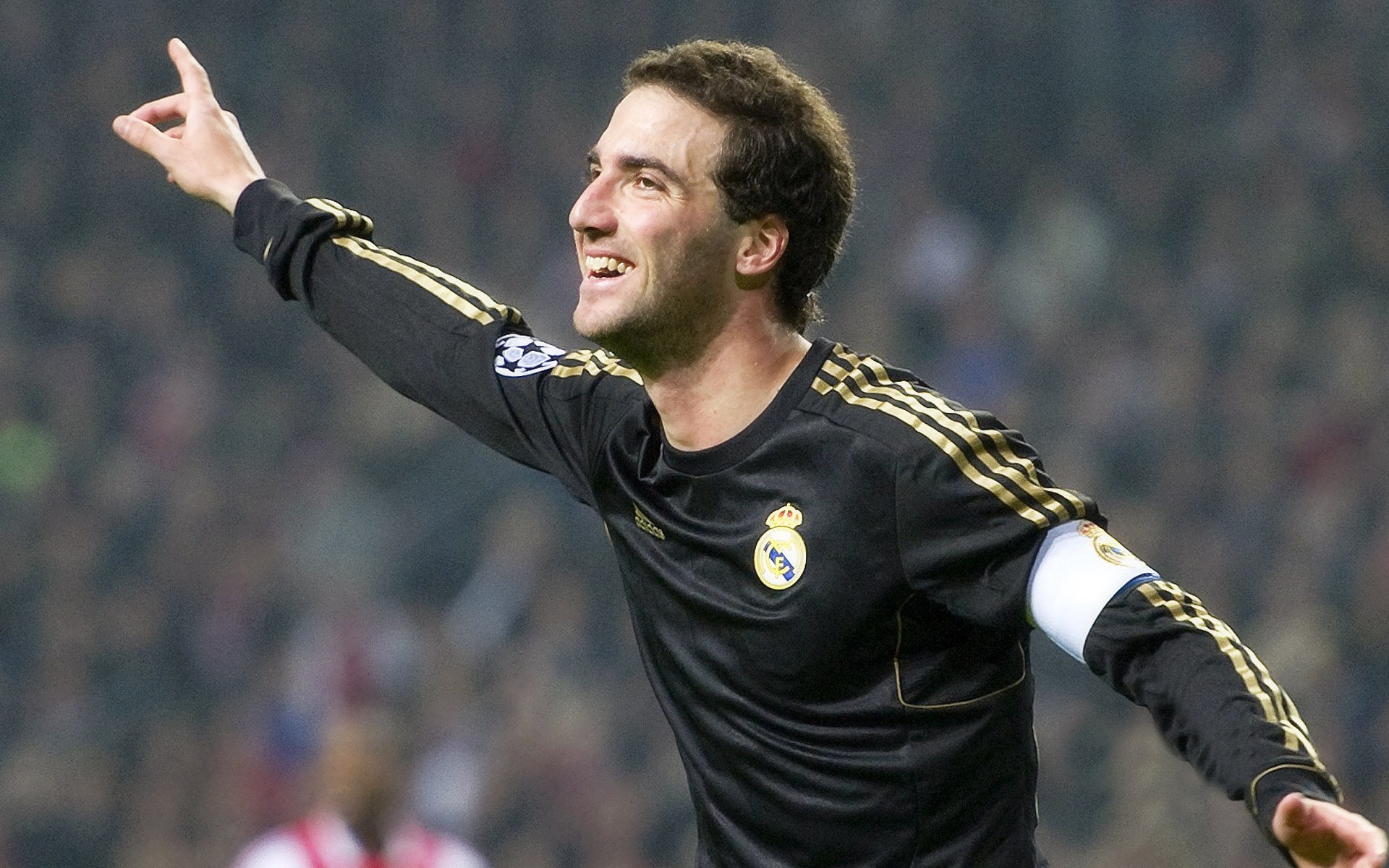 世界杯年度数据报告：南美球队在一对一过人成功率榜单中包揽前五位